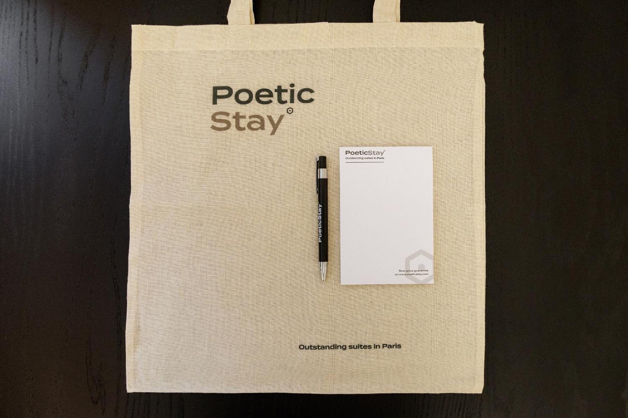 Poetic Stay - Champs Elysees París Exterior foto